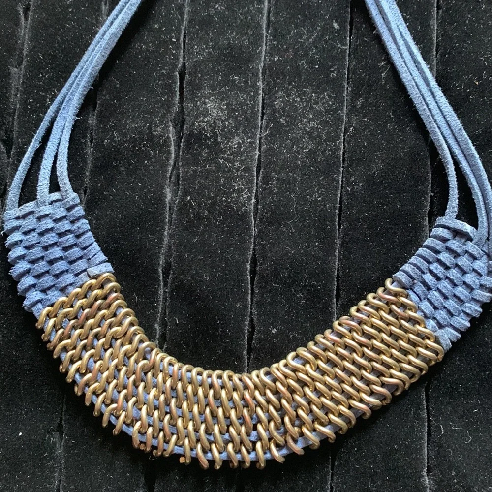Vintage Ethic Native Tribal Blue Suede Chain link Bib Necklace - Picture 3 of 3